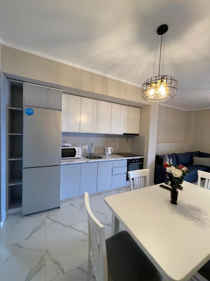Modern Beachfront Apartments Sarande Ngoại thất bức ảnh