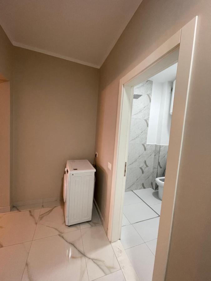 Modern Beachfront Apartments Sarande Ngoại thất bức ảnh