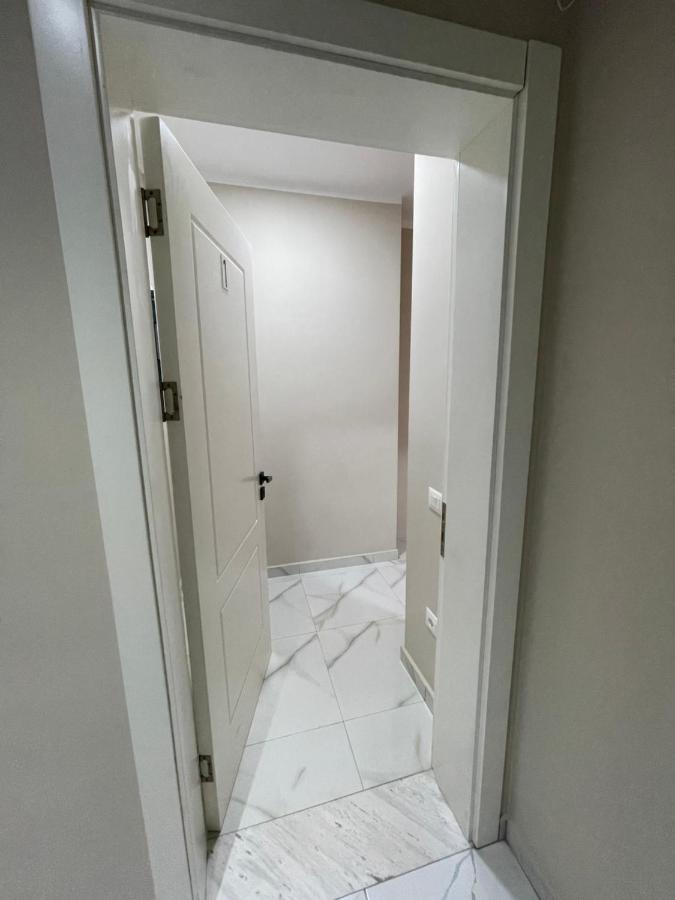 Modern Beachfront Apartments Sarande Ngoại thất bức ảnh