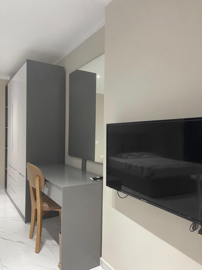 Modern Beachfront Apartments Sarande Ngoại thất bức ảnh