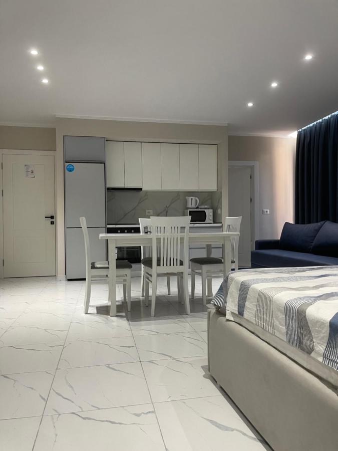 Modern Beachfront Apartments Sarande Ngoại thất bức ảnh