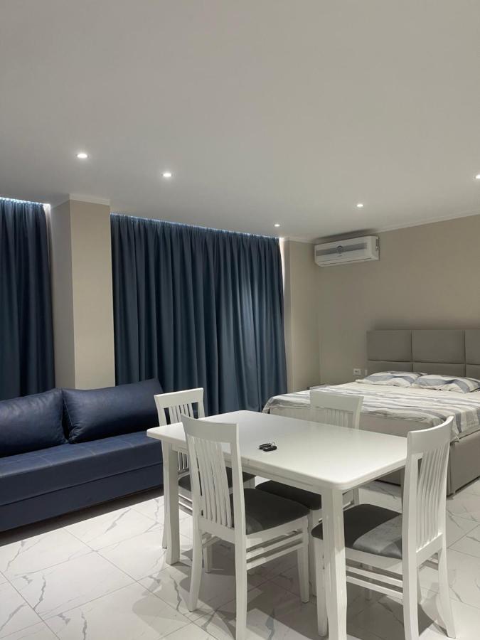Modern Beachfront Apartments Sarande Ngoại thất bức ảnh