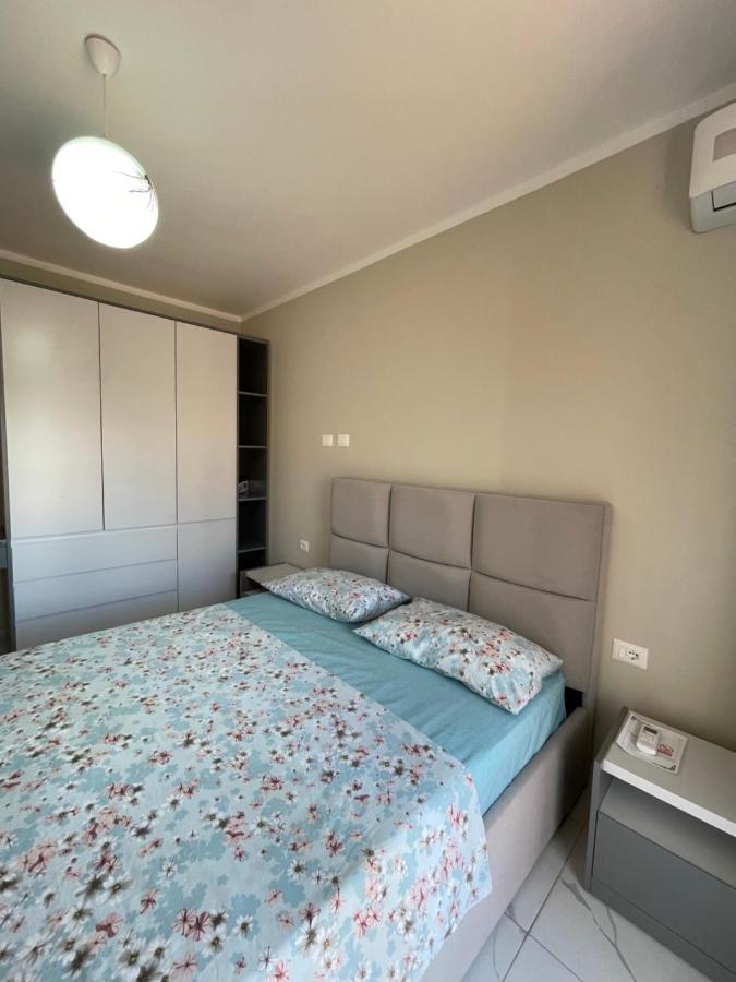 Modern Beachfront Apartments Sarande Ngoại thất bức ảnh