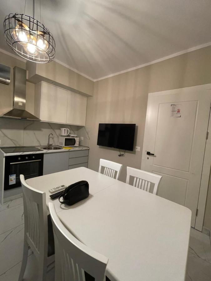 Modern Beachfront Apartments Sarande Ngoại thất bức ảnh
