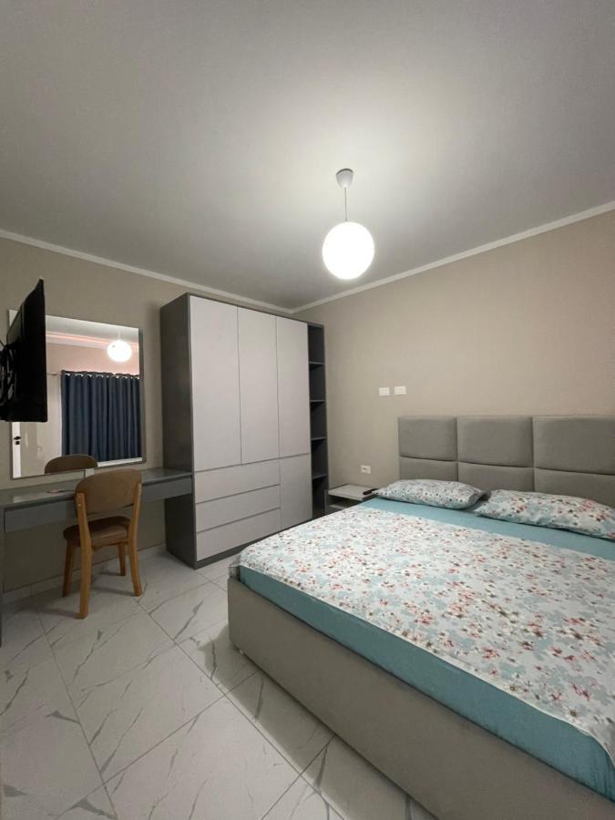 Modern Beachfront Apartments Sarande Ngoại thất bức ảnh